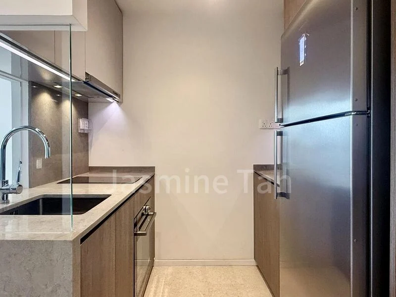 AVENUE SOUTH RESIDENCE 12