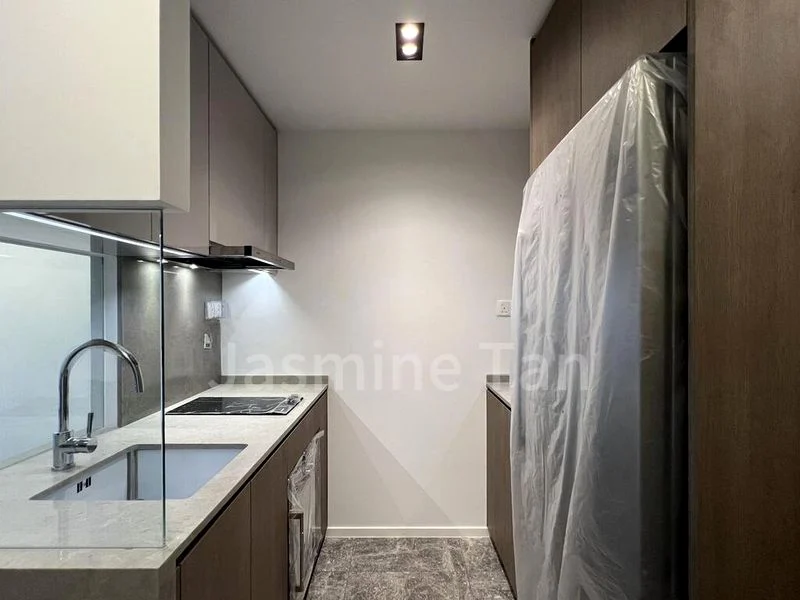 AVENUE SOUTH RESIDENCE 14