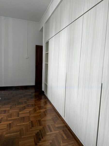 ELIZABETH TOWER 7