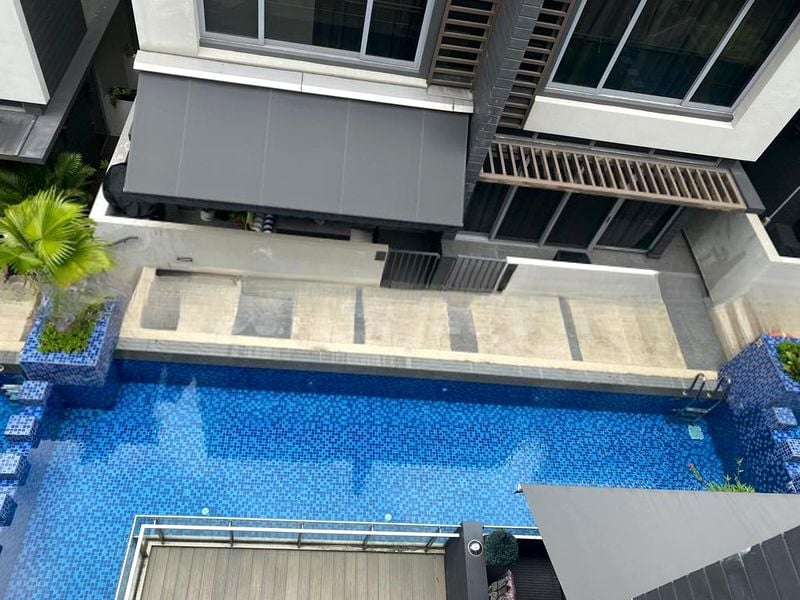 ESTRIVILLAS 7