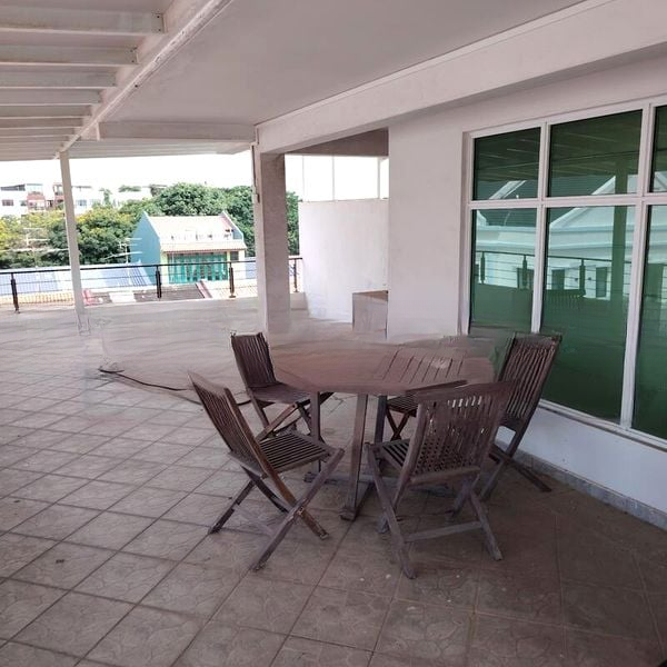SARINA PARK 10