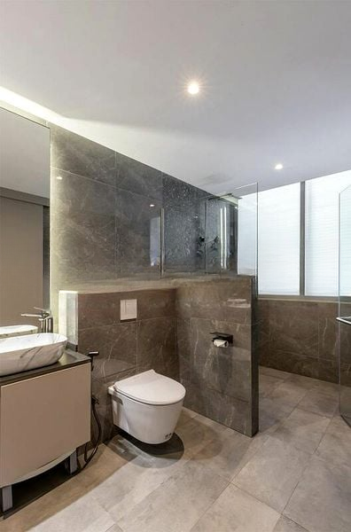 HILLCREST VILLA 4