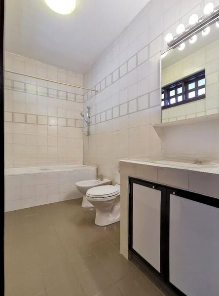 VILLA CHANCERY 6