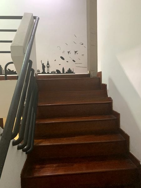 ELIZABETH HEIGHTS 10