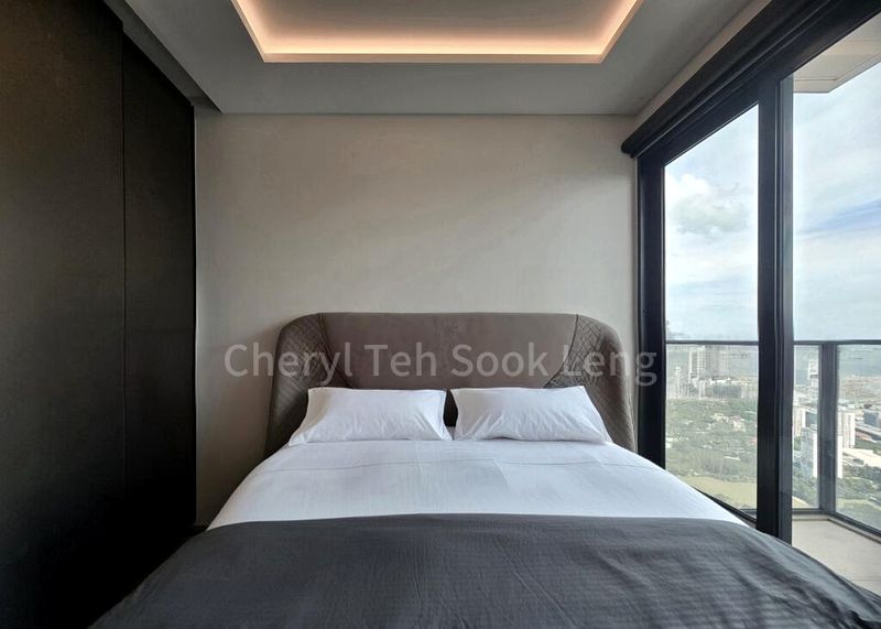 AVENUE SOUTH RESIDENCE 8