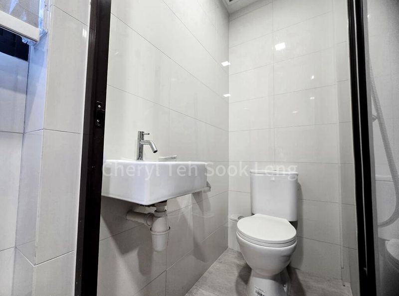 AVENUE SOUTH RESIDENCE 15