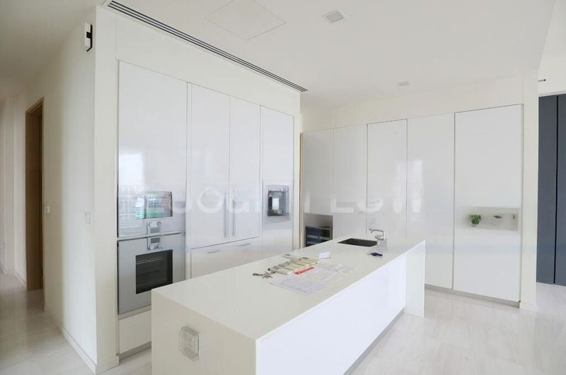 SKYLINE 360 @ SAINT THOMAS WALK 9