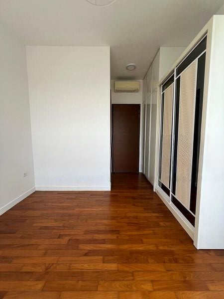 D'LEEDON 14