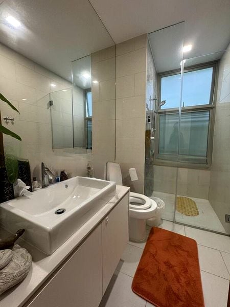 THE SEAFRONT ON MEYER 8