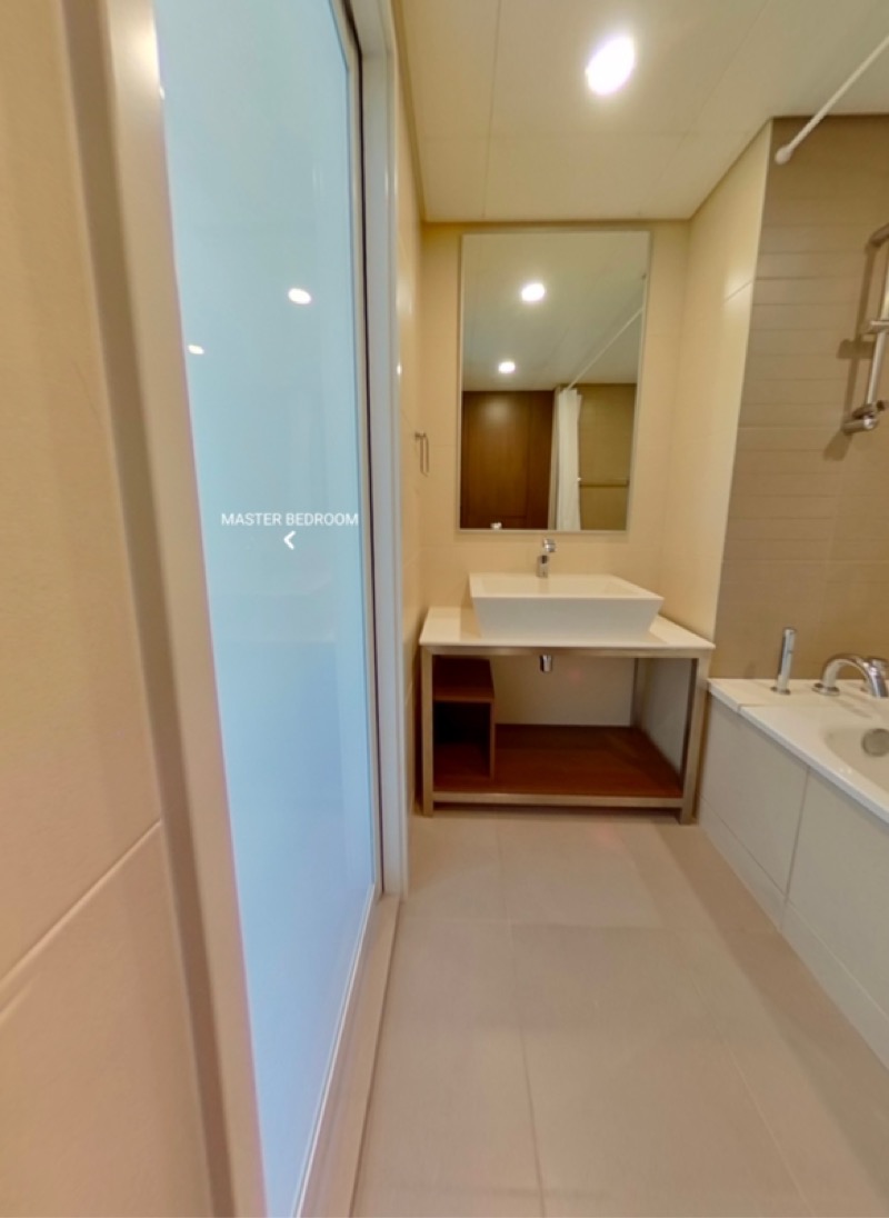 THE SAIL @ MARINA BAY 33