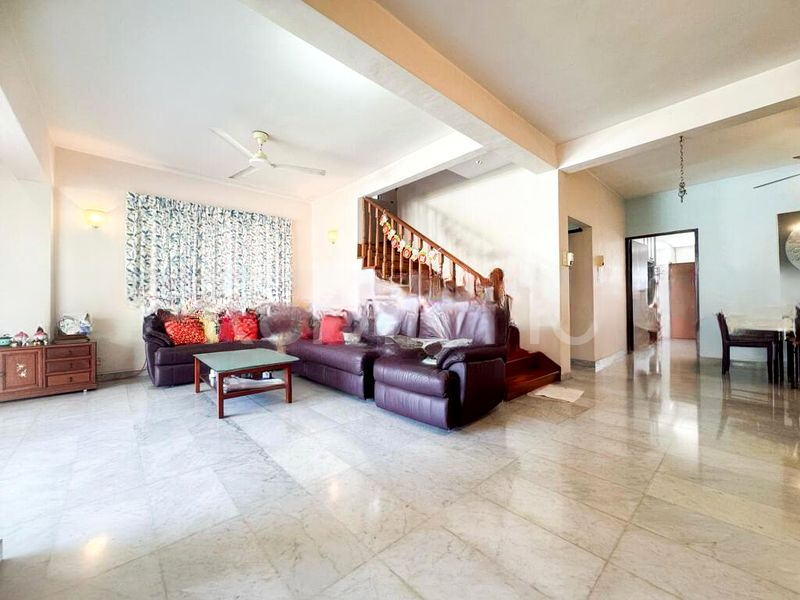 BUKIT LOYANG ESTATE 15