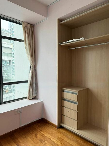 THE LINCOLN RESIDENCES 7