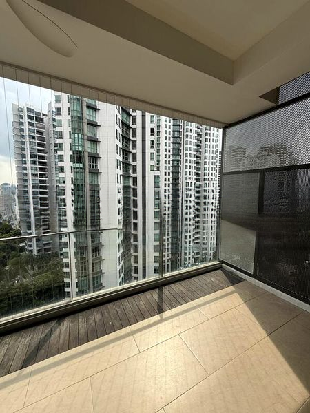THE LINCOLN RESIDENCES 8