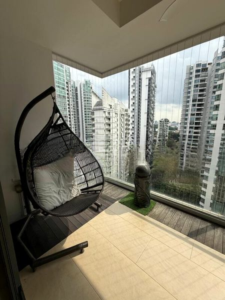 THE LINCOLN RESIDENCES 14