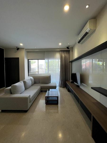 SEMBAWANG HILLS ESTATE 2