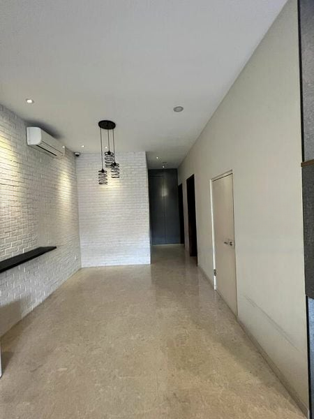 SEMBAWANG HILLS ESTATE 11