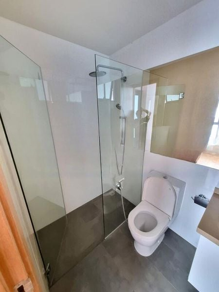 THE LINCOLN RESIDENCES 10