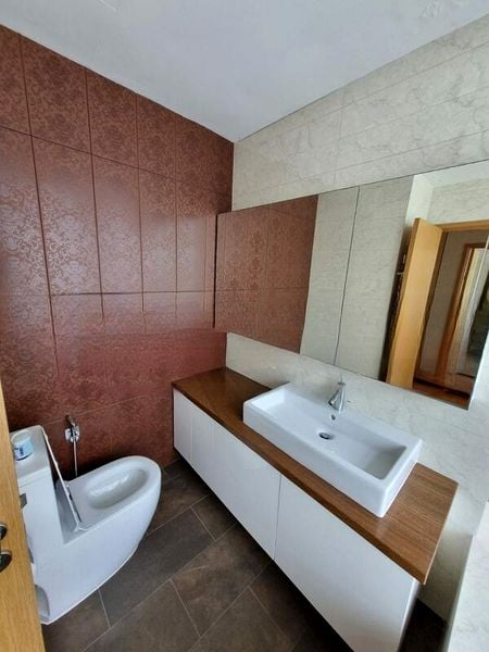 THE LINCOLN RESIDENCES 12