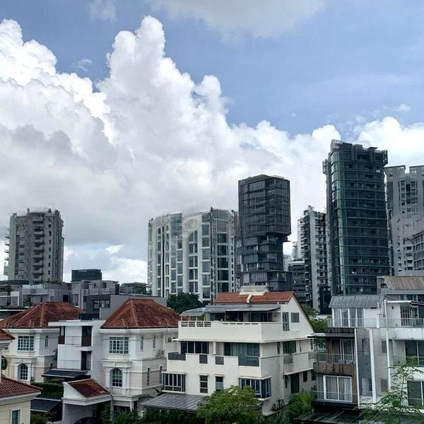 TANGLIN HILL CONDOMINIUM 7