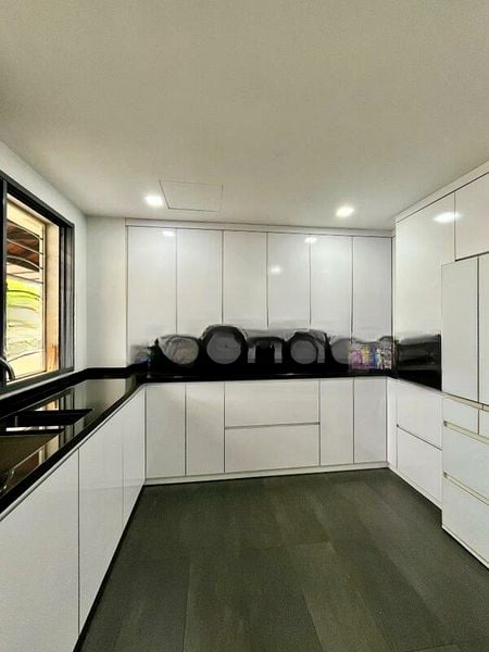 BANYAN VILLAS 8