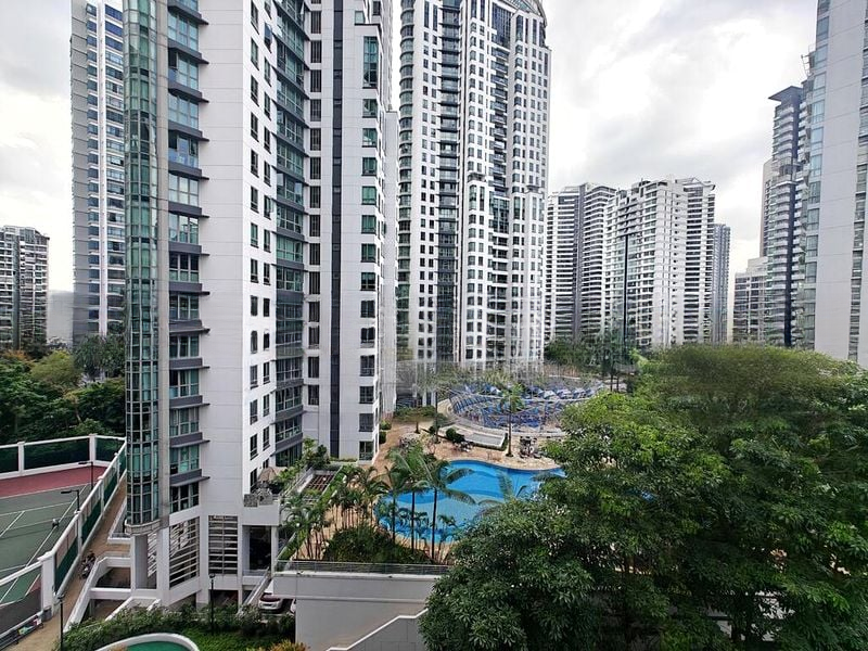 THE LINCOLN RESIDENCES 4