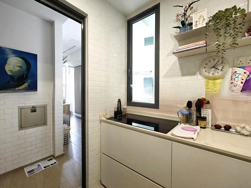 THE LINCOLN RESIDENCES 2