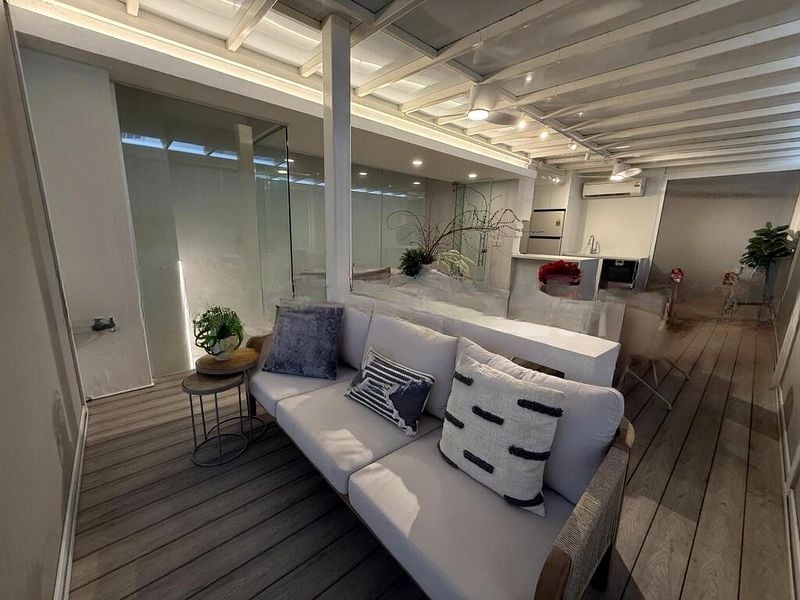 THE BOUTIQ 6