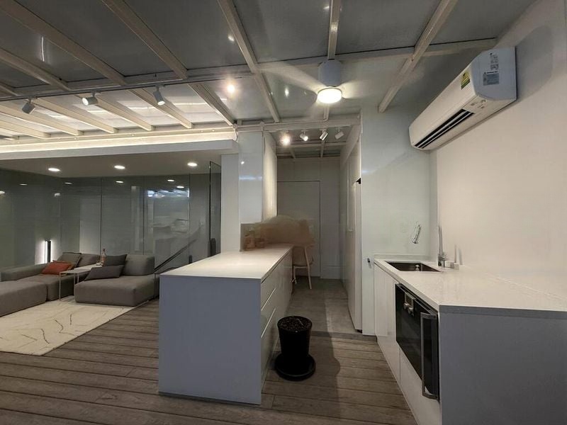 THE BOUTIQ 10