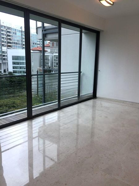 RIVERGATE 1