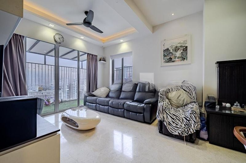 THE PARC CONDOMINIUM 15