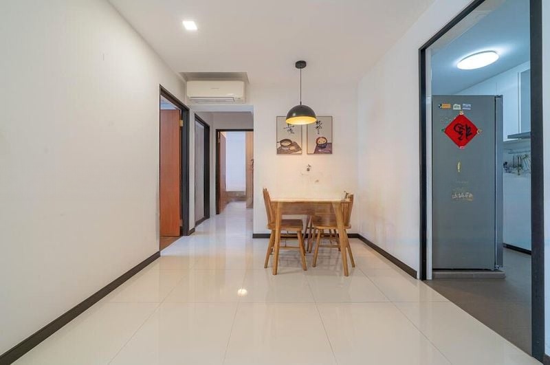 ST. GEORGE'S LANE 10