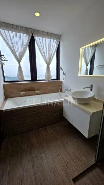 HARBOUR VIEW TOWERS 14