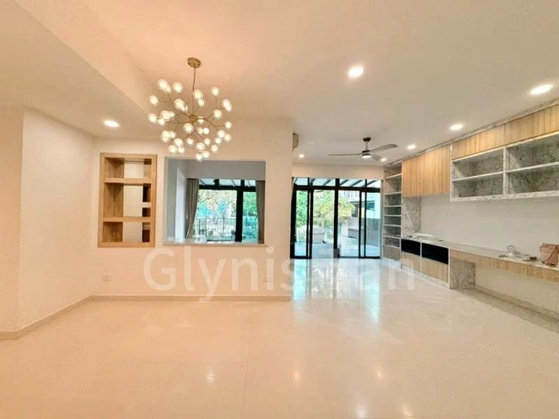 VARSITY PARK CONDOMINIUM 4