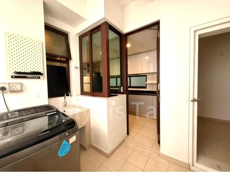 VARSITY PARK CONDOMINIUM 5