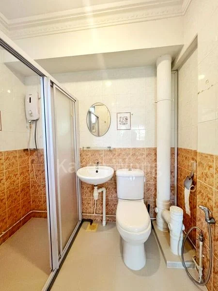 BEDOK RESERVOIR RD 6