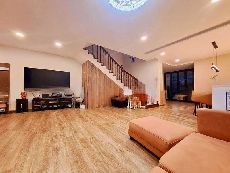 SELETAR HILLS ESTATE 5