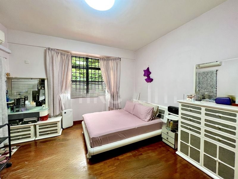 EALINE PARK 5
