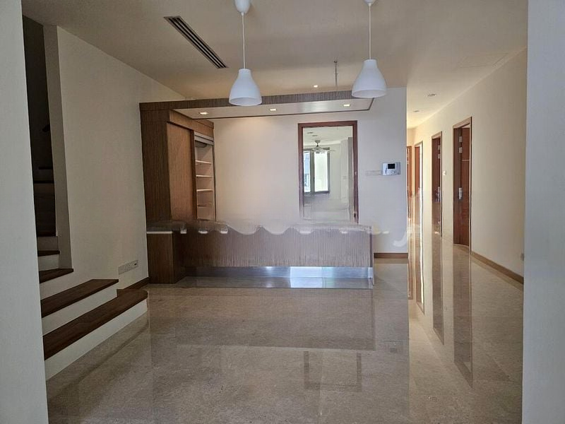 THE BERTH BY THE COVE 4