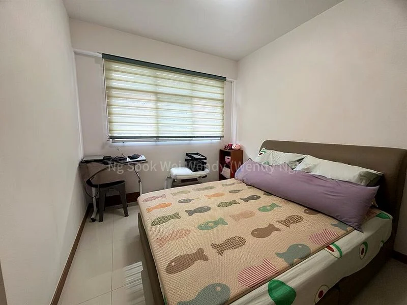 BT BATOK WEST AVE 6 4