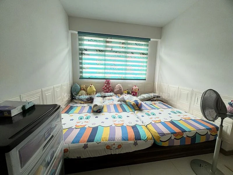 BT BATOK WEST AVE 6 13