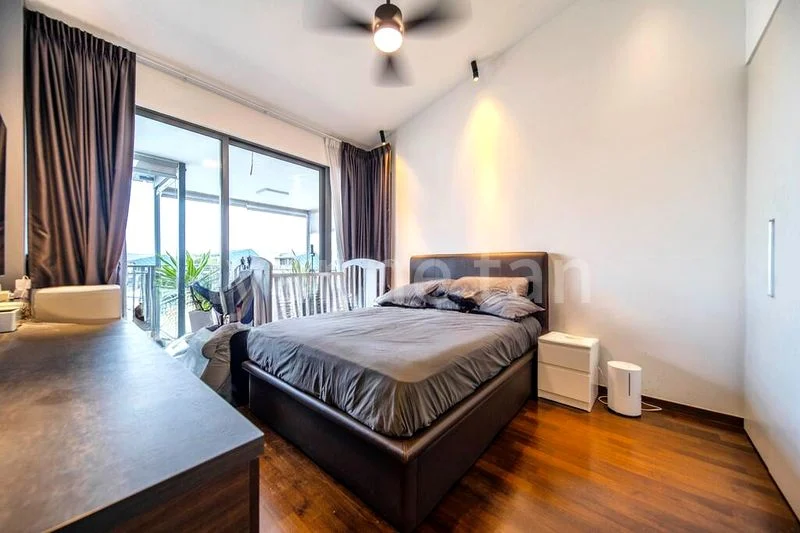 THE MILTONIA RESIDENCES 10