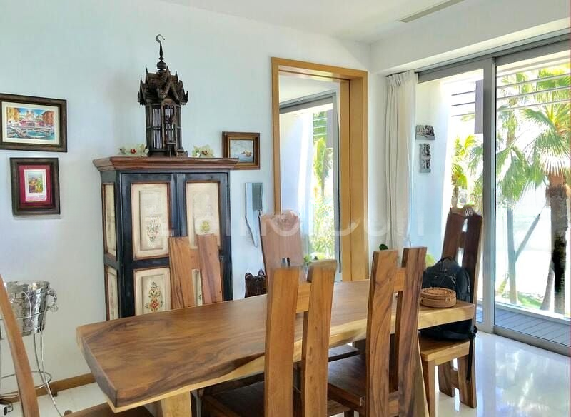 THE OCEANFRONT @ SENTOSA COVE 6