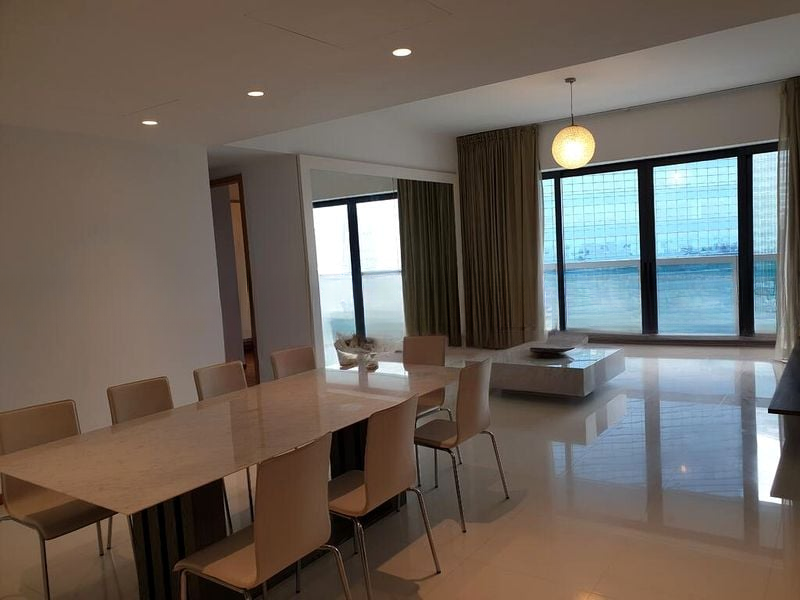 MARINA BAY RESIDENCES 4