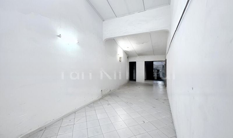 THOMSON HILLS ESTATE 4