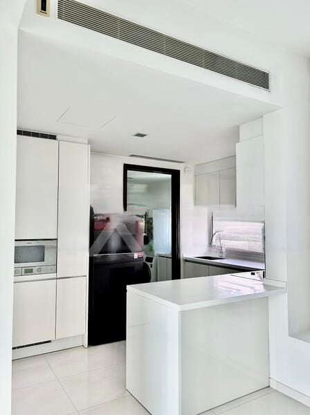NATHAN SUITES 5
