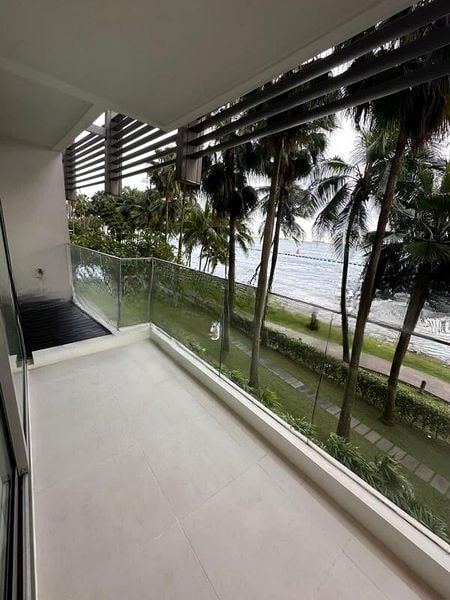 THE OCEANFRONT @ SENTOSA COVE 6