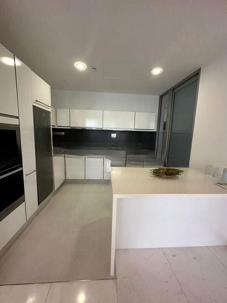 THE OCEANFRONT @ SENTOSA COVE 4