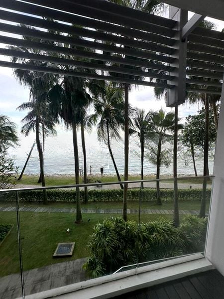 THE OCEANFRONT @ SENTOSA COVE 7