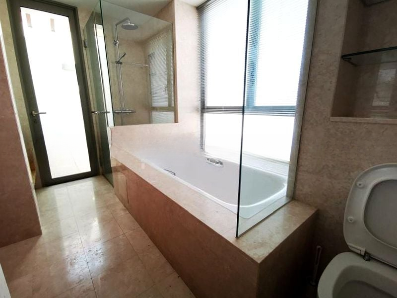 THE BERTH BY THE COVE 3