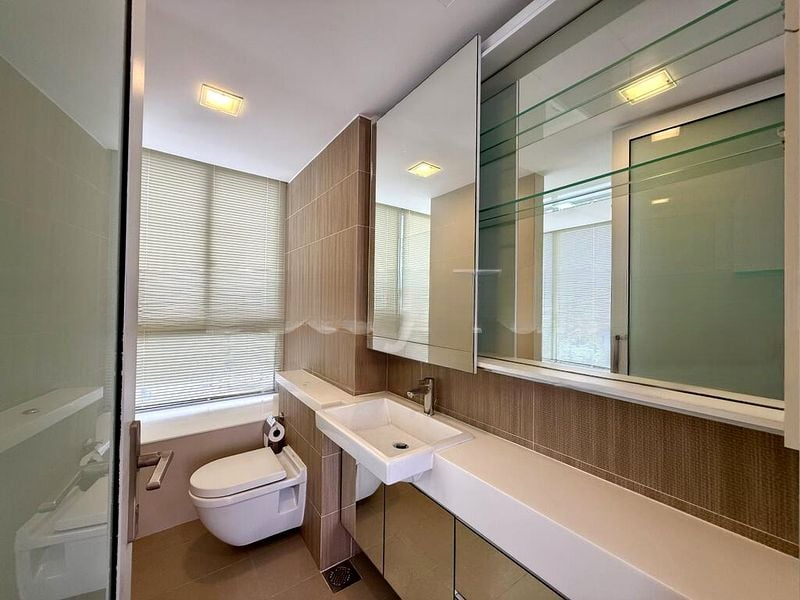 THE REGENCY AT TIONG BAHRU 2